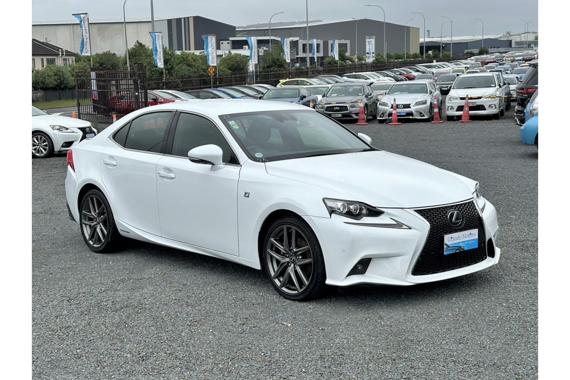 Ilikethat - Lexus, IS 300h F-Sport.Radar cruise.Alar..., 2015  - Auckland City, Auckland 
