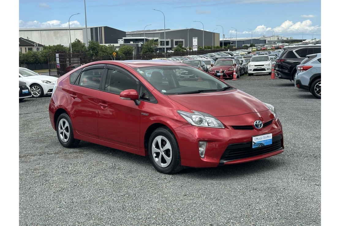 Ilikethat - Toyota, Prius S Package.Rear camera.8 A..., 2015 - Auckland City, Auckland 