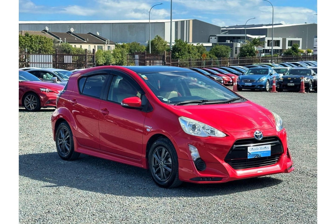 Ilikethat - Toyota, Aqua G spec.Rear camera.Button..., 2014  - Auckland City, Auckland 