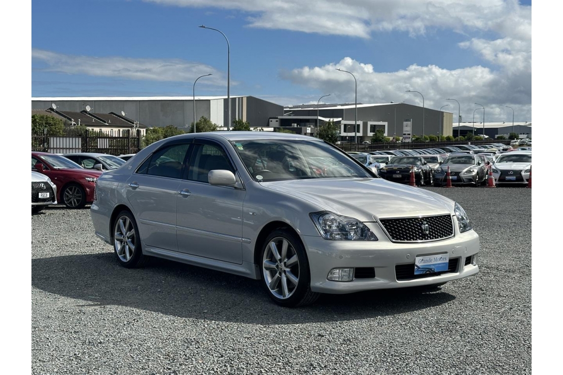 Ilikethat - Toyota, Crown Athlete.Cruise control.Alarm., 2006 - Auckland City, Auckland 