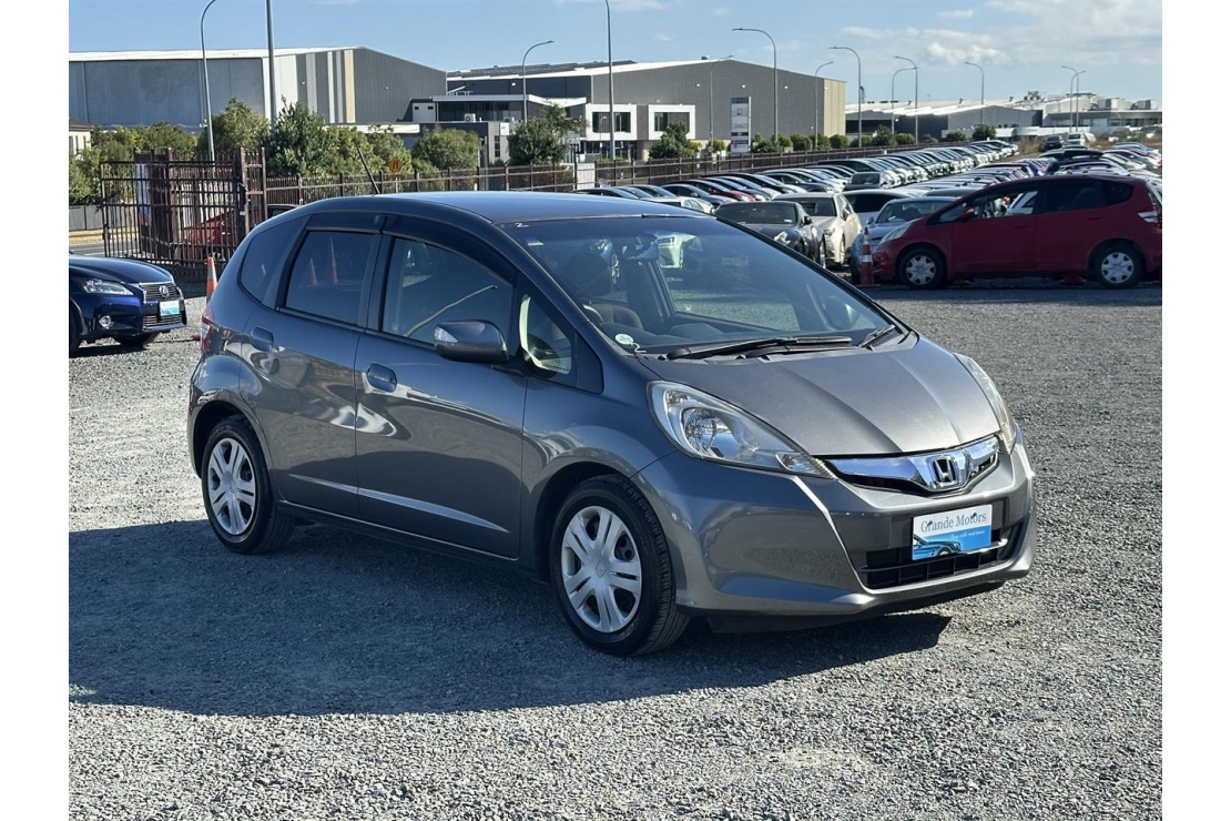 Ilikethat - Honda, Fit Cruise control.Rear camer..., 2012 - Auckland City, Auckland 