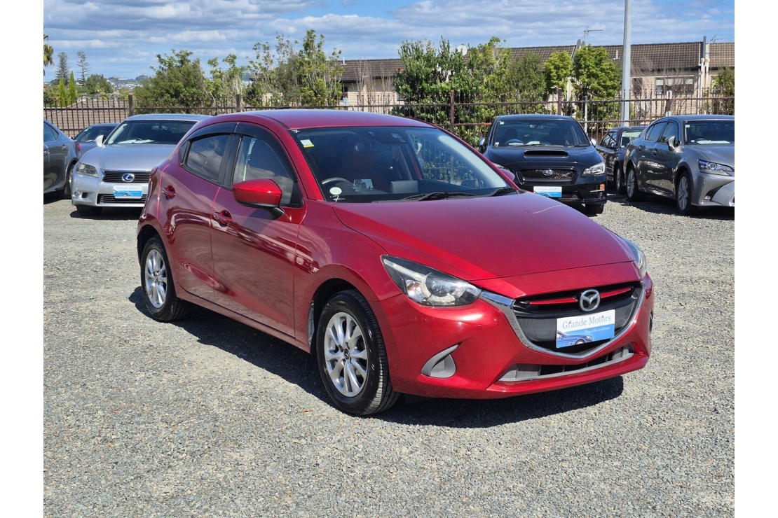 Ilikethat - Mazda, Demio Skyactiv.i-Stop.LOW KM.Re..., 2015 - Auckland City, Auckland 