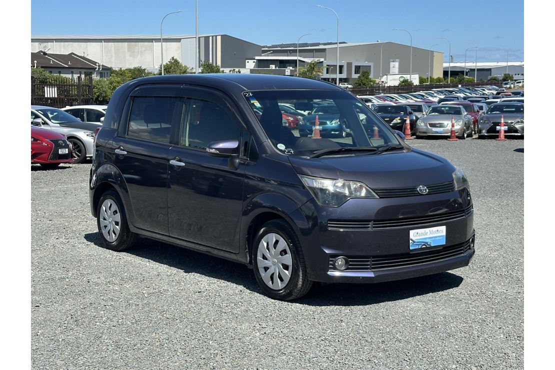 Ilikethat - Toyota, Spade Rear camera.SRS Airbags.L..., 2013 - Auckland City, Auckland 