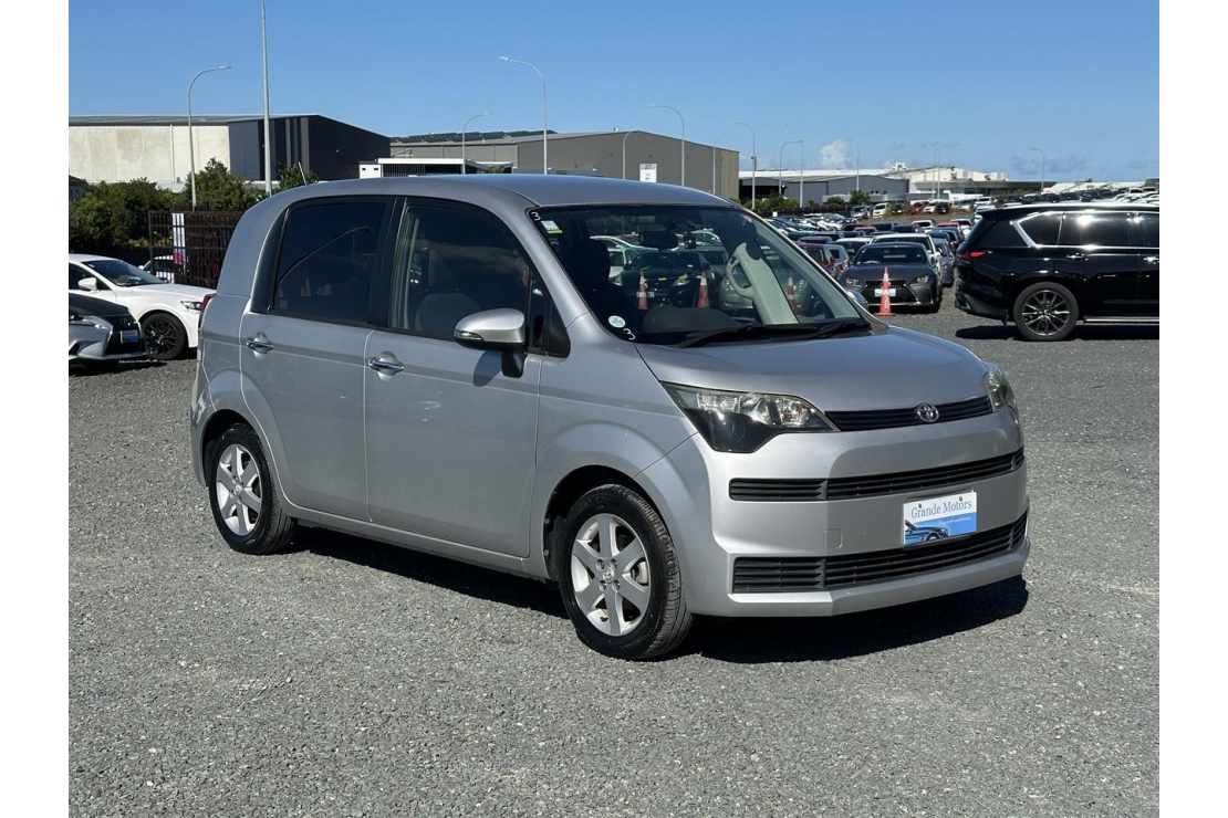 Ilikethat - Toyota, Spade Alloy wheels.SRS Airbags...., 2013  - Auckland City, Auckland 