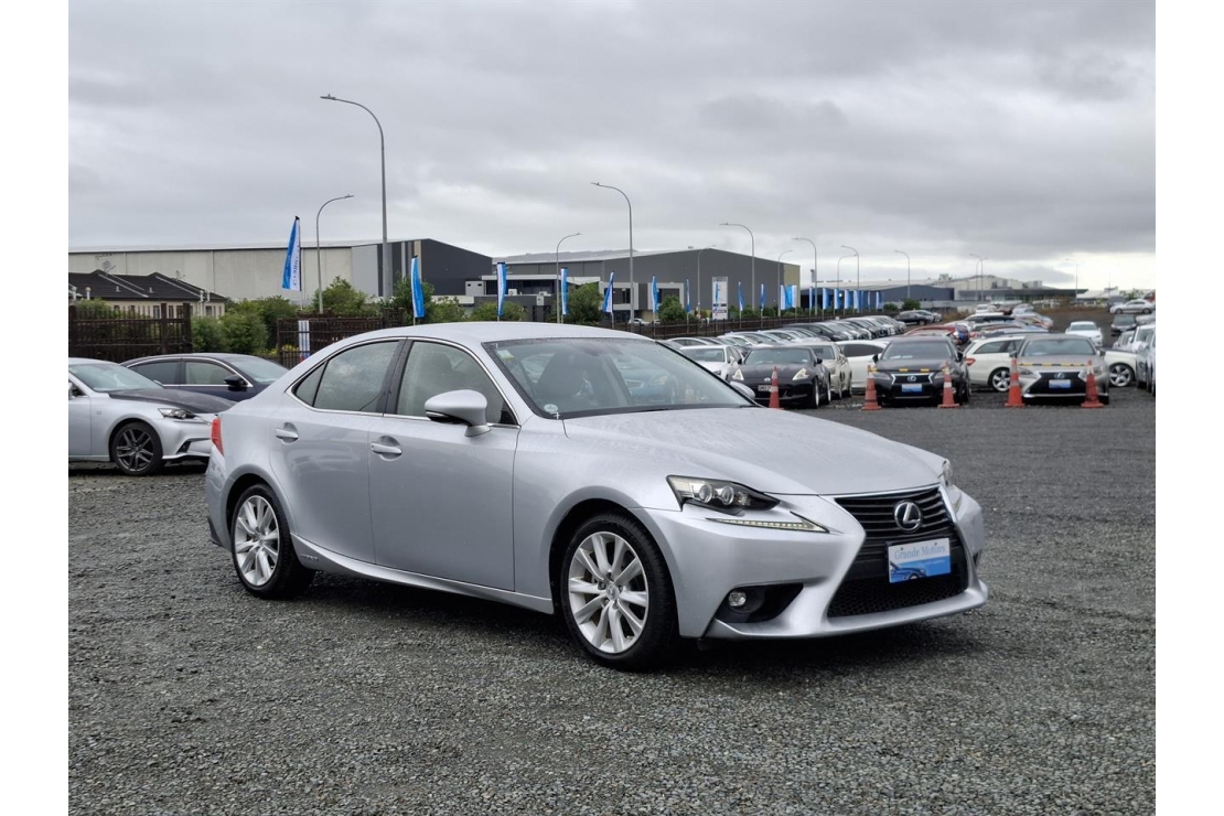 Ilikethat - Lexus, IS 300h Hybrid.Cruise control.Ala..., 2015 - Auckland City, Auckland 