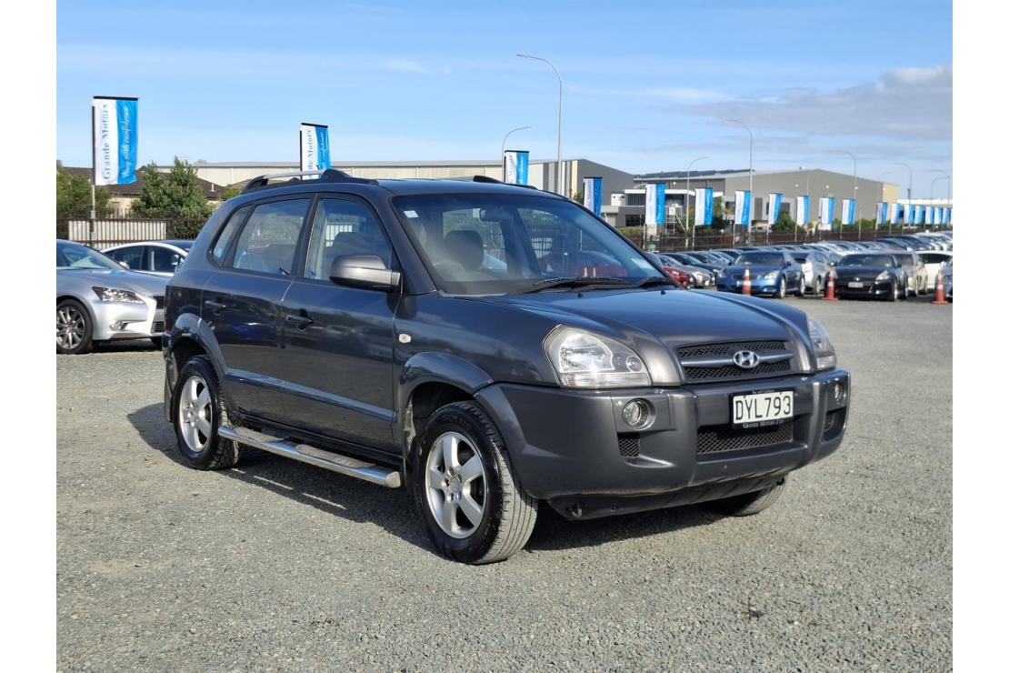 Ilikethat - Hyundai, Tucson NZ NEW.Towbar.Roof rails...., 2007 - Auckland City, Auckland 