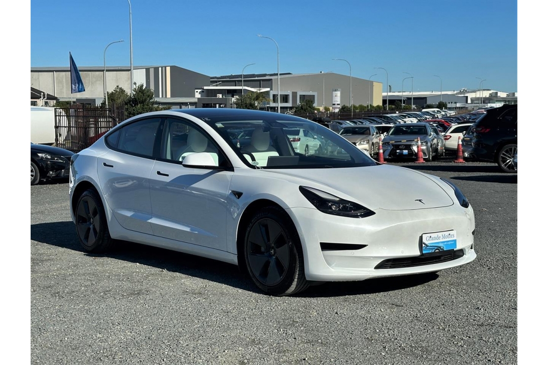 Ilikethat - Tesla, Model 3 STANDARD RANGE PLUS. GRAD..., 2021 - Auckland City, Auckland 