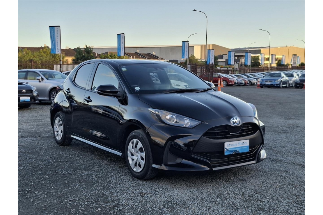 Ilikethat - Toyota, Yaris Hybrid.Radar cruise.Lane ..., 2022  - Auckland City, Auckland 