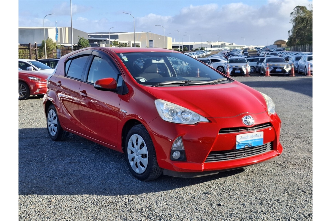 Ilikethat - Toyota, Aqua S pack.Button start.Alarm., 2014 - Auckland City, Auckland 