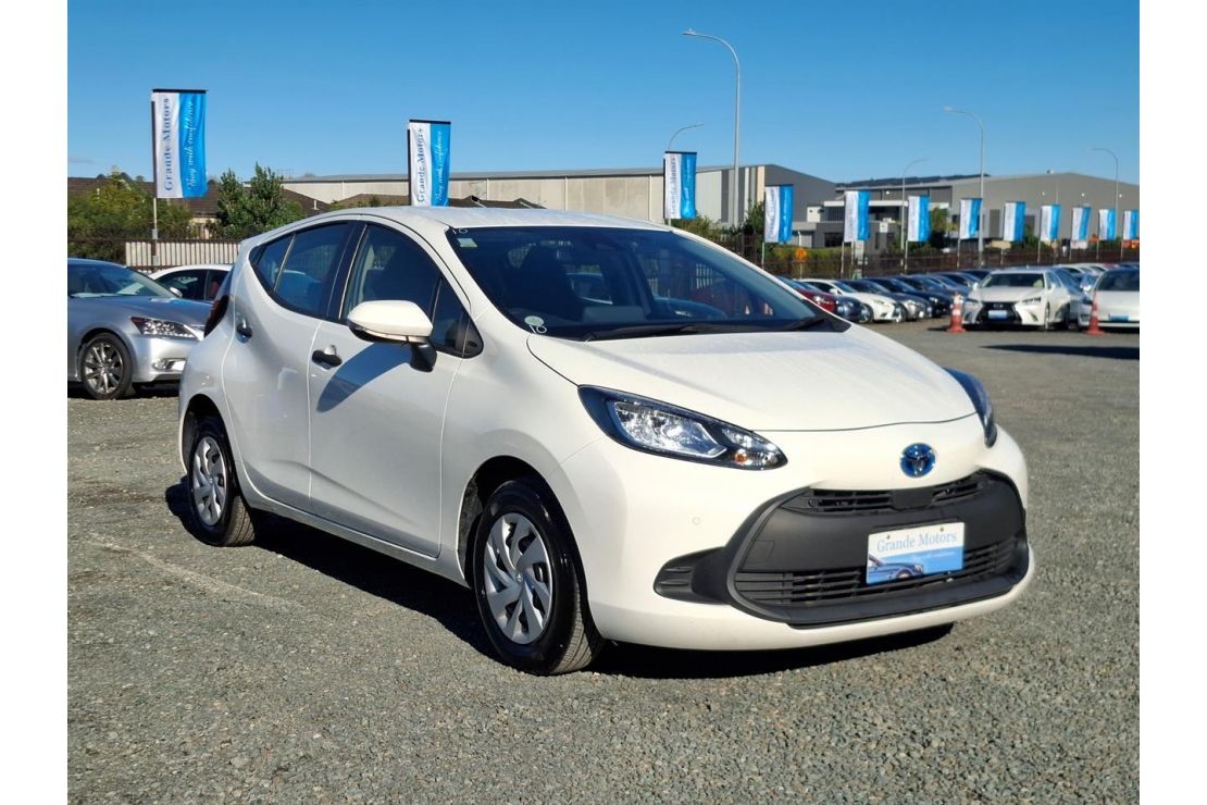 Ilikethat - Toyota, Aqua Radar cruise.Lane assist...., 2023  - Auckland City, Auckland 