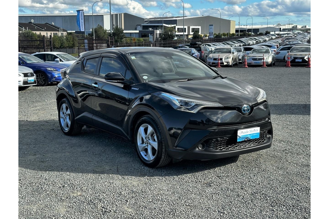 Ilikethat - Toyota, C-HR Hybrid.Radar cruise.Lane assist.Rear camera.8..., 2017 - Auckland City, Auckland
