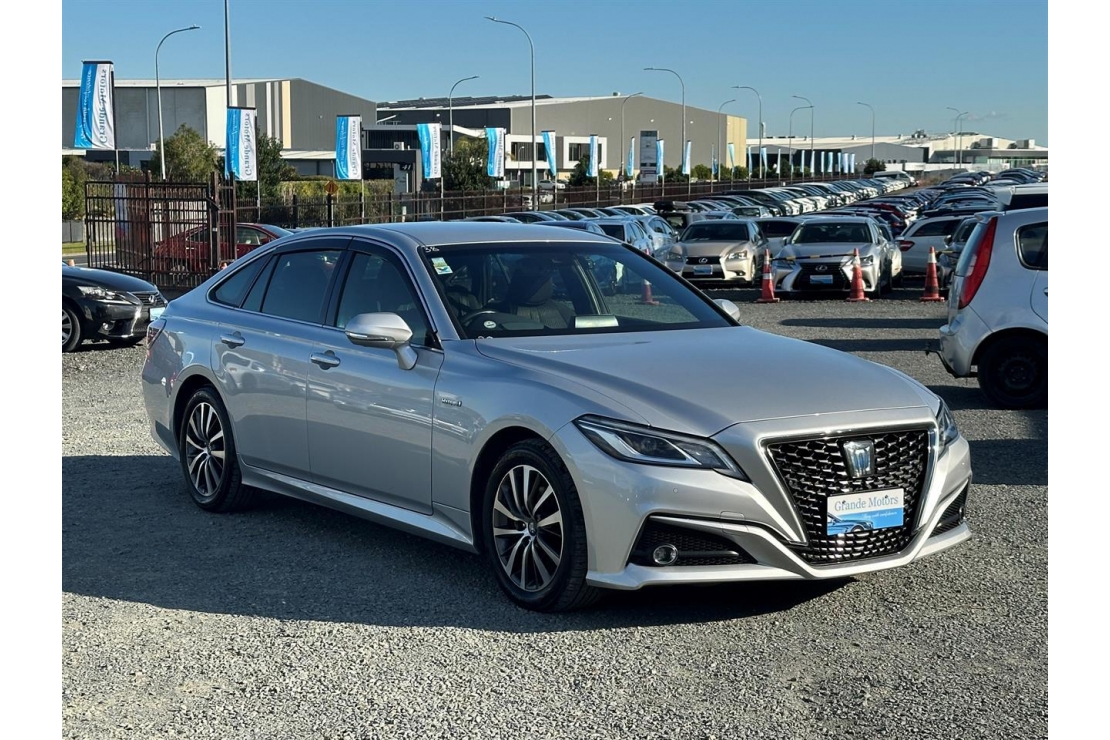 Ilikethat - Toyota, Crown Hybrid.HUD.Radar cruise.L..., 2019  - Auckland City, Auckland 