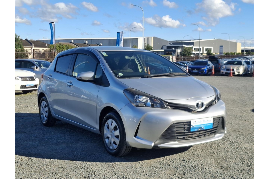 Ilikethat - Toyota, Vitz F.LOW KM.Rear camera.SRS Airbags., 2015 - Auckland City, Auckland