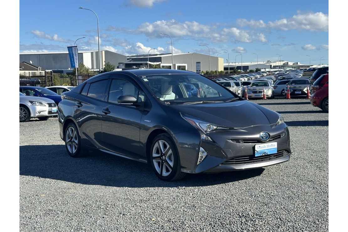 Ilikethat - Toyota, Prius G.Leather.HUD.Radar cruise.Lane assist.Park s..., 2018 - Auckland City, Auckland