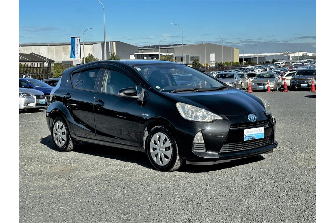 Ilikethat - Toyota, Aqua S package.Button start.Rear camera., 2012 - Auckland City, Auckland
