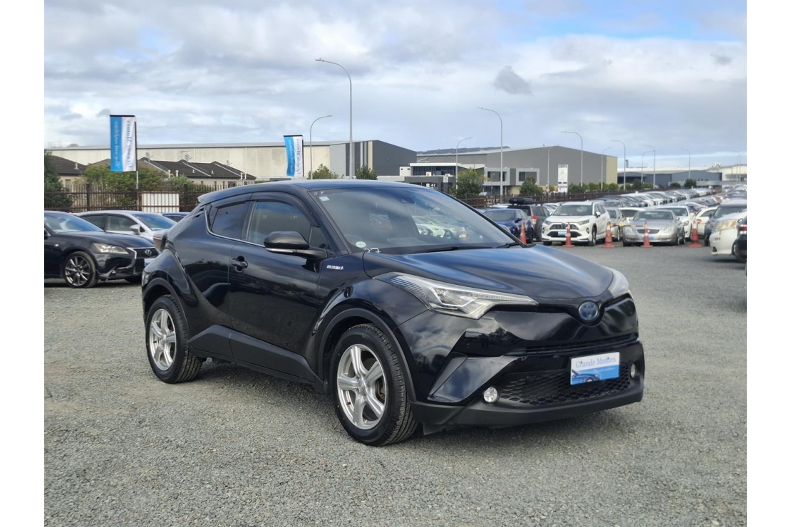 Ilikethat - Toyota, C-HR G spec.Hybrid.BSM.LKA.Safety radar.Rear cam.A..., 2017 - Auckland City, Auckland