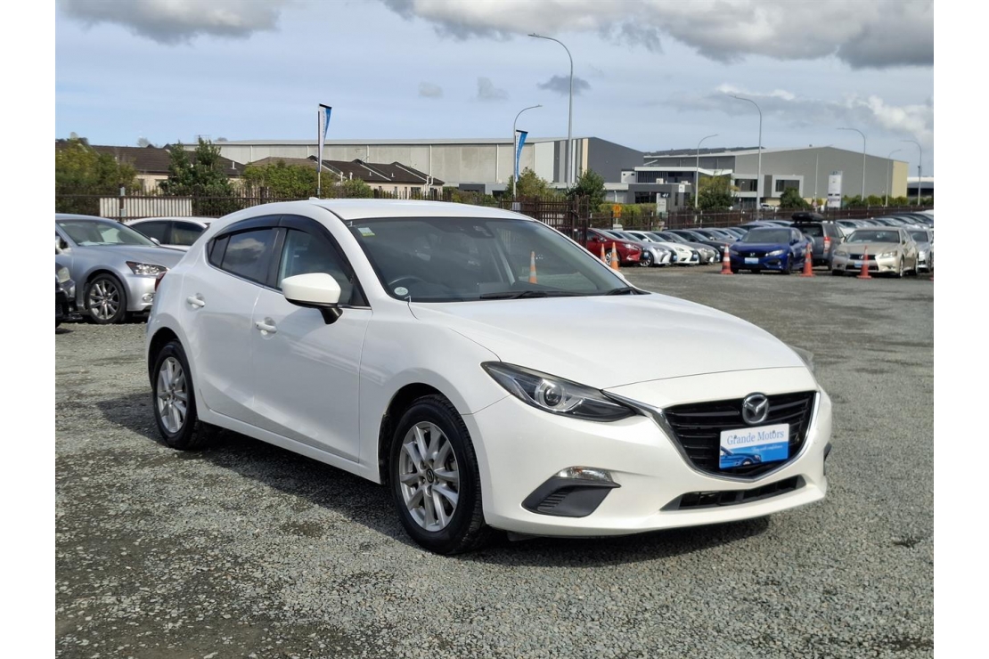 Ilikethat - Mazda, Axela Skyactiv.Cruise control.Blind spot.Rear camer..., 2015 - Auckland City, Auckland