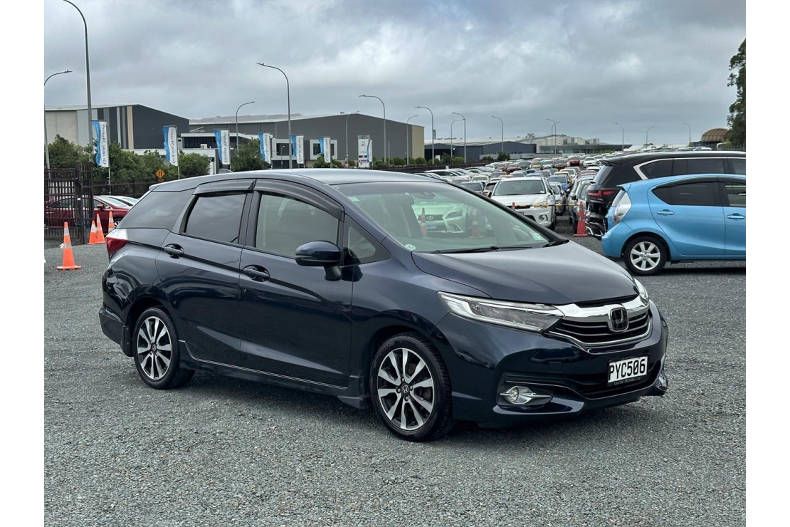 Ilikethat - Honda, Shuttle Safery radar.Lane assist.Radar cruise.Rear ca..., 2017 - Auckland City, Auckland