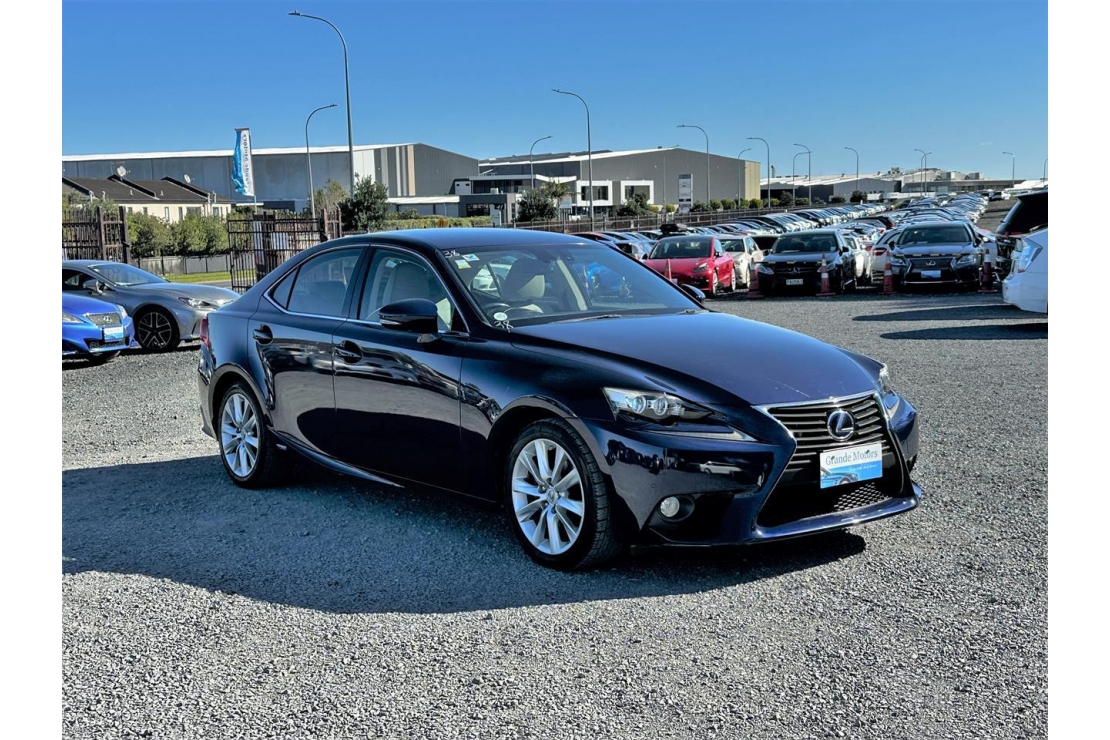 Ilikethat - Lexus, IS 300h Hybrid.Cruise control.Rear cam.Park sensors.1..., 2014 - Auckland City, Auckland