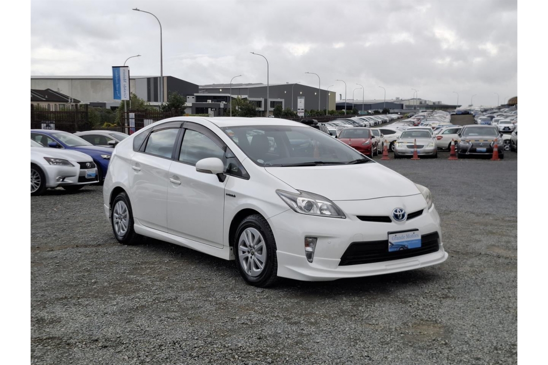 Ilikethat - Toyota, Prius S pack.Rear cam.Park sensors., 2014 - Auckland City, Auckland