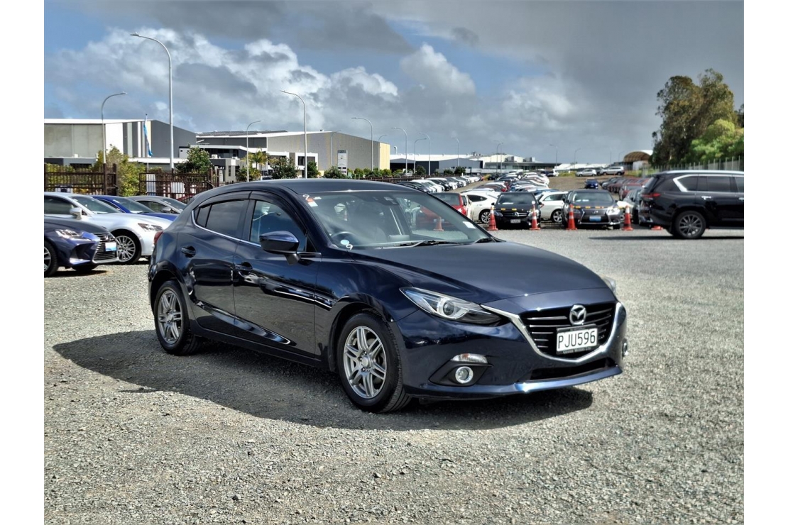 Ilikethat - Mazda, Axela 15S.Cruise control.Rear Camera.Alloys.i-Stop, 2014 - Auckland City, Auckland