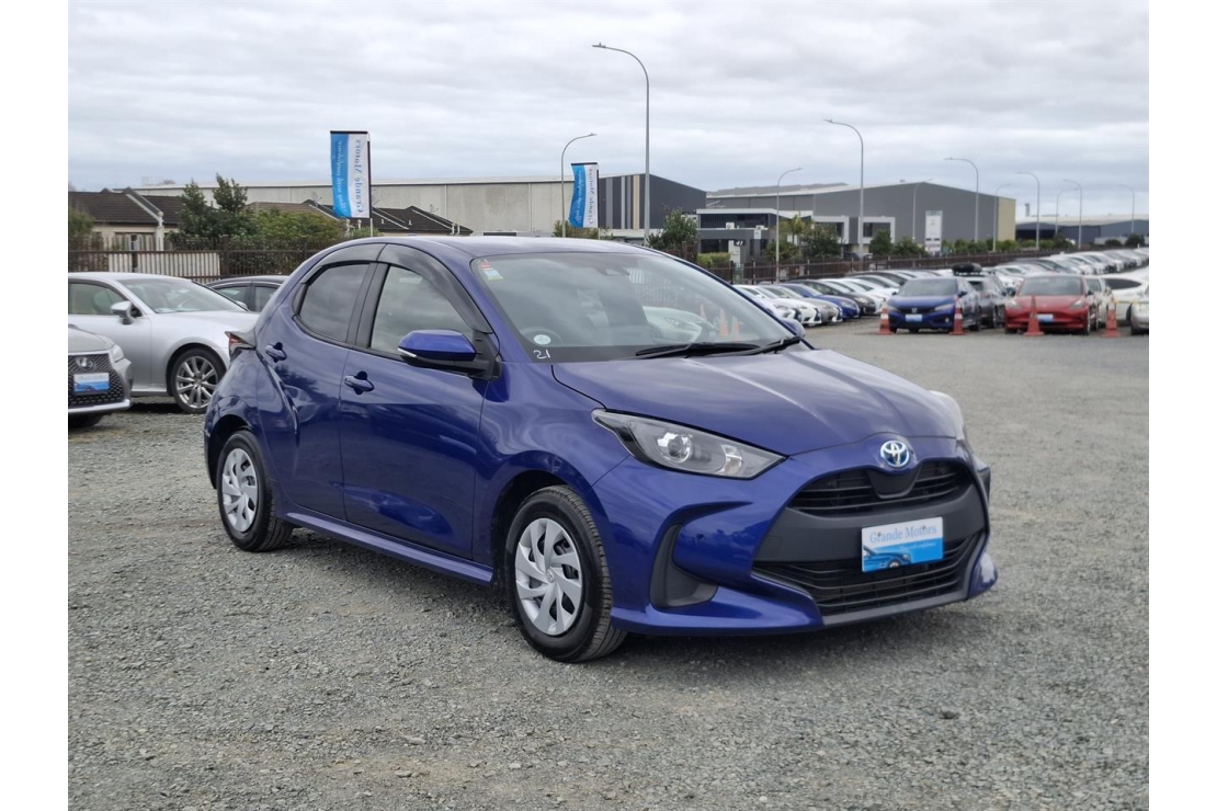 Ilikethat - Toyota, Yaris G.Hybrid.Lane assist.Cruise control.Safety ra..., 2023 - Auckland City, Auckland