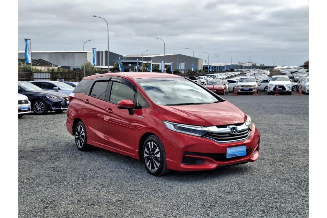 Ilikethat - Honda, Shuttle Hybrid.Cruise control.Rear camera.Button star..., 2015 - Auckland City, Auckland