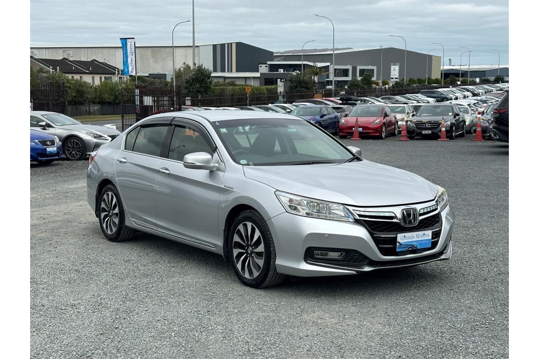 Ilikethat - Honda, Accord Hybrid.Lane assist.Radar cruise.Park sens.Rea..., 2015 - Auckland City, Auckland