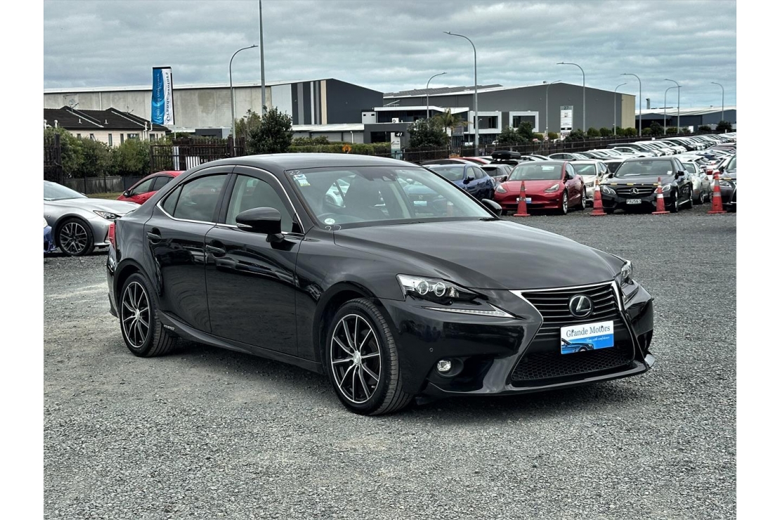 Ilikethat - Lexus, IS 300h Hybris.Leather.Blind spot.Radar cruise.Lane a..., 2016 - Auckland City, Auckland