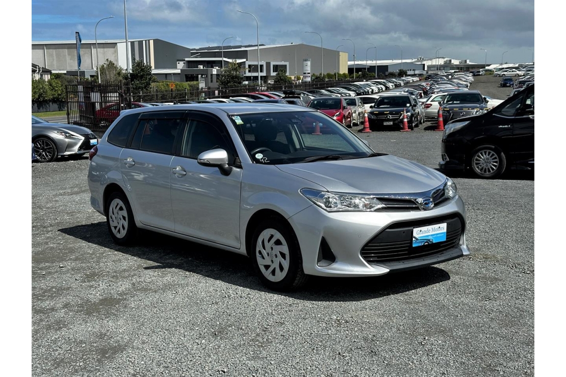 Ilikethat - Toyota, Corolla Fielder.Hybrid.Lane assist.Safety radar.Park ..., 2022 - Auckland City, Auckland