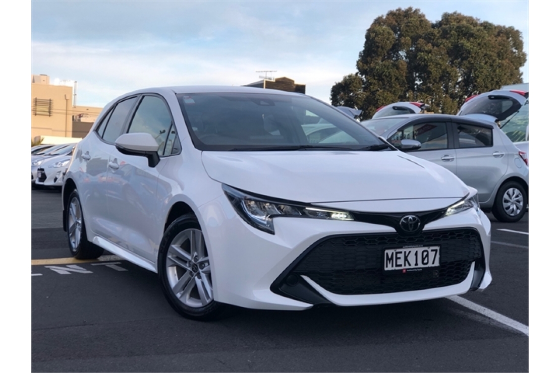 Ilikethat - Toyota, GX 2.0 Ltr Petrol Hatchba... CALAIS-V V6 SDN AT, 2019 - Auckland City, Auckland