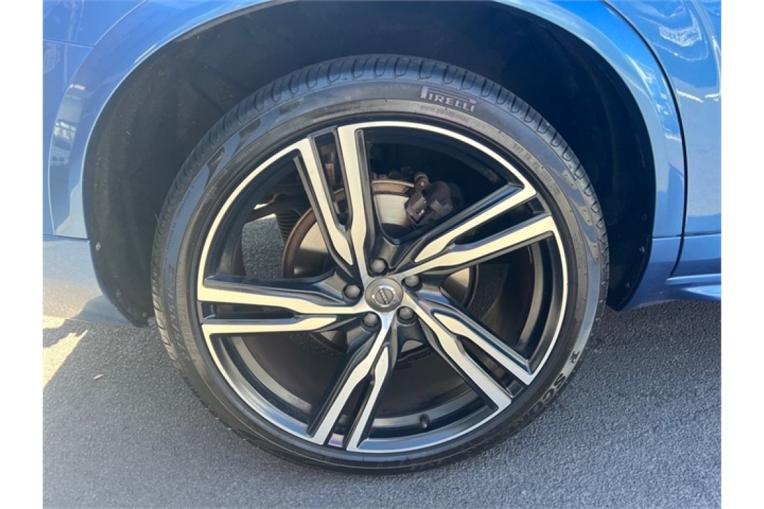 9770| Volvo, T6 AWD R-Design 2.0 Ltr NZ NEW 7 -Seater Top of the Line ...