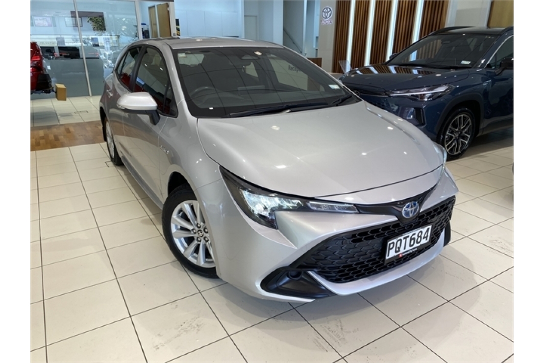 Ilikethat - Toyota, GX 1.8P HEV CVT FWD, 2022  - Auckland City, Auckland 