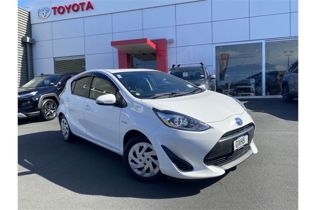 Ilikethat - Toyota, (MW) 1.5 Hybrid S 5 Dr Ha..., 2017  - Auckland City, Auckland 