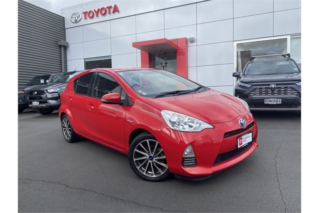 Ilikethat - Toyota, 1.5 Hybrid G 5 Dr Hatch C..., 2014  - Auckland City, Auckland 