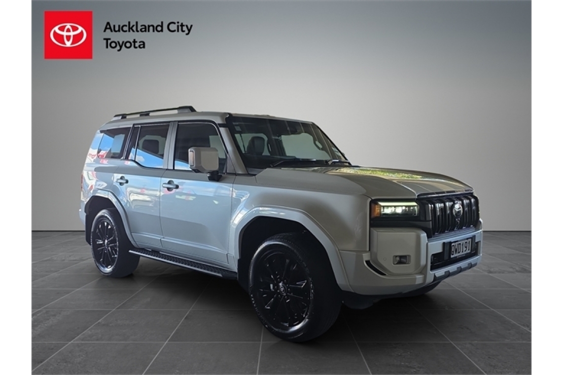 Ilikethat - Toyota, VX Limited  2.8D Hybrid 8..., 2024  - Auckland City, Auckland