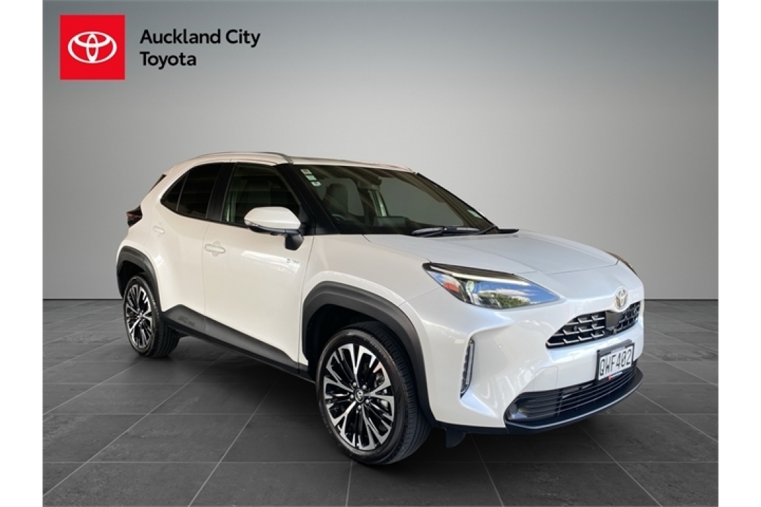 Ilikethat - Toyota, Limited 1.5P HV ECVT FWD ..., 2024  - Auckland City, Auckland 