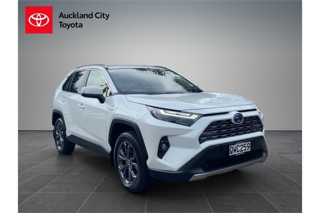 I like that Featured Classified Listing - Toyota, GXL 2.5P HV ECVT AWD SUV/..., 2024 - Auckland City, Auckland