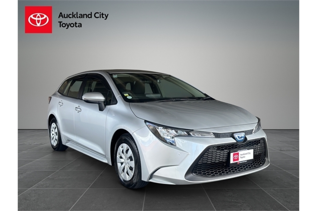 Ilikethat - Toyota, Touring 1.8 Hybrid G X 5 ... NZ NEW, 2022 - Auckland City, Auckland 