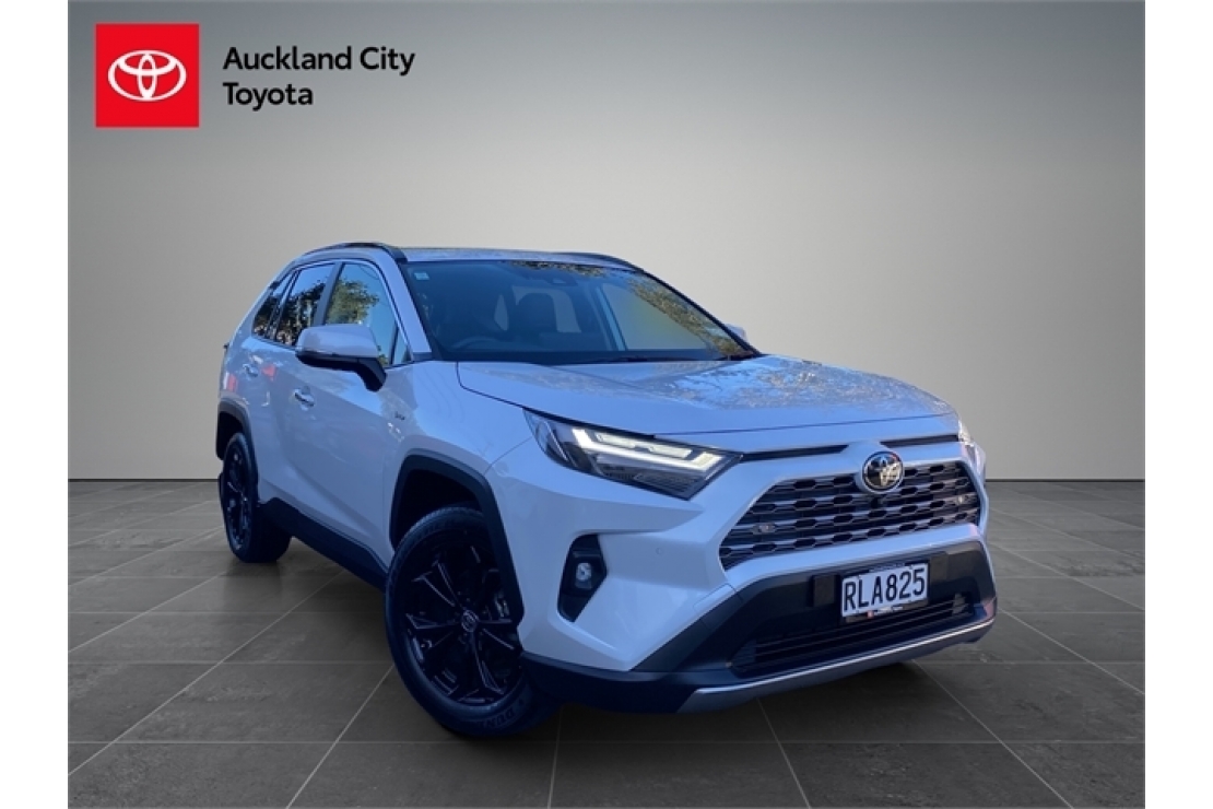 Ilikethat - Toyota, Limited 2.5P HV ECVT AWD ..., 2025 - Auckland City, Auckland