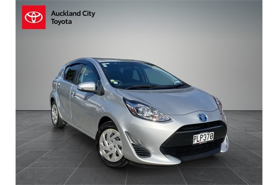 Ilikethat - Toyota, 1.5 Hybrid S Style Black 5 Dr Hatch CVT 2WD T..., 2018 - Auckland City, Auckland