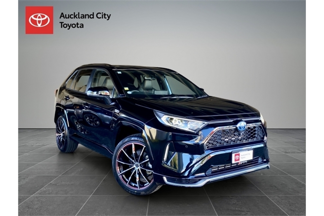 Ilikethat - Toyota, PHV G Z SUV 2.5 4WD 5 Door Toyota Warranty + ..., 2022 - Auckland City, Auckland