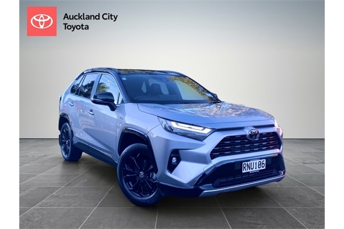 Ilikethat - Toyota, XSE 2.5P HV ECVT AWD SUV NZ New, Low KMs, 2025 - Auckland City, Auckland