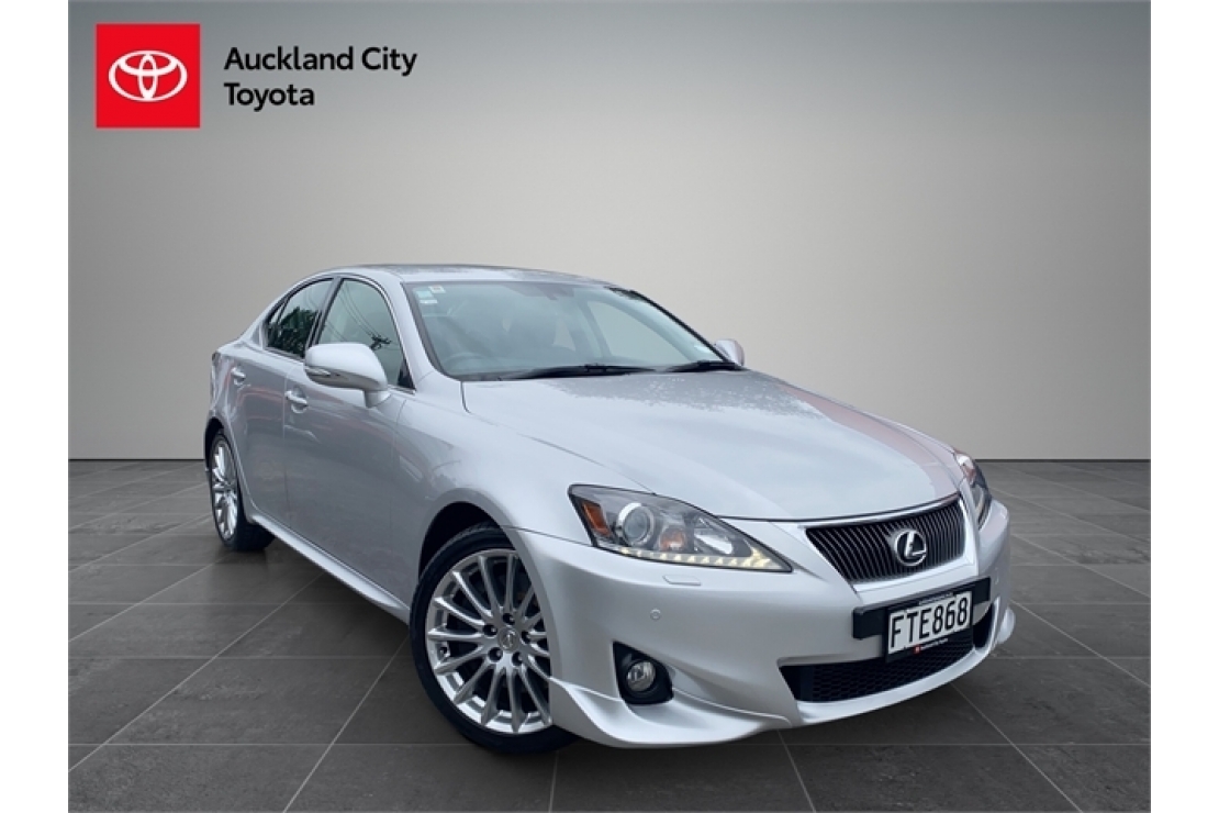 Ilikethat - Lexus, IS350 Limited RWD 3.5P Sedan Nz New pure luxu..., 2011 - Auckland City, Auckland