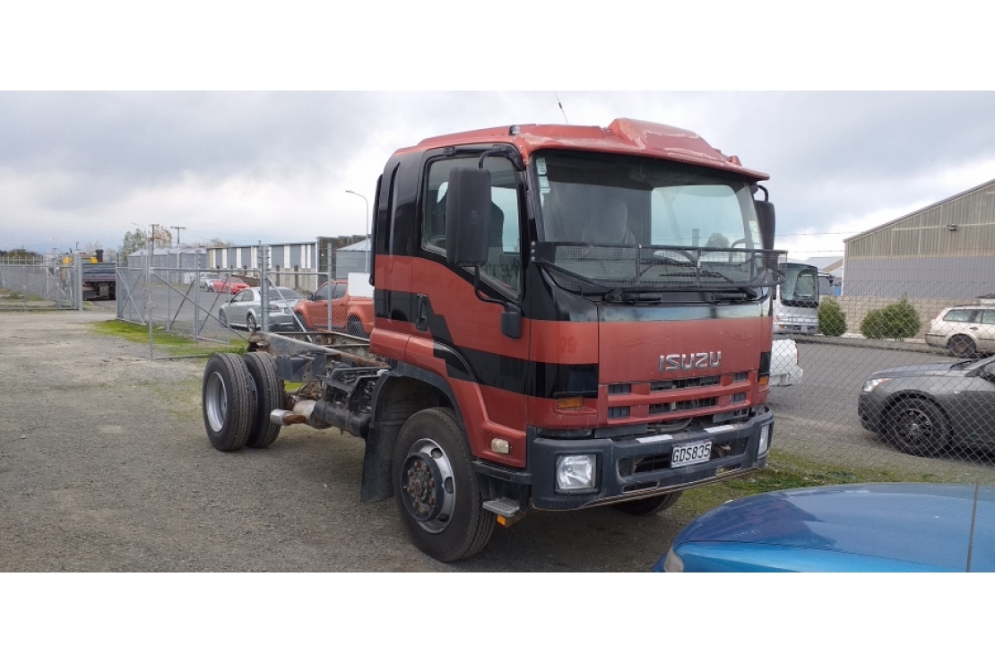 Ilikethat - Trucks Isuzu 4x4 Cab Chassis #4347, 2012 - Rodney, Auckland