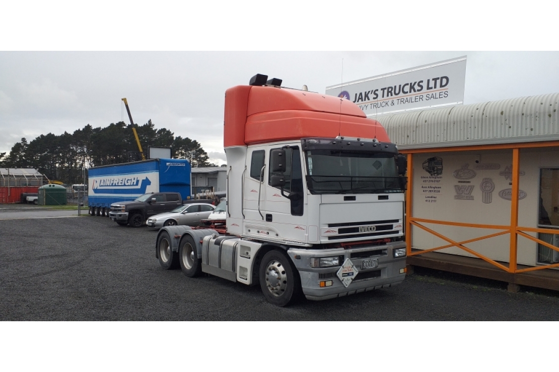 Ilikethat - Trucks  Iveco 6×4 Tractor Unit stock #4474, 2004  - Rodney, Auckland 